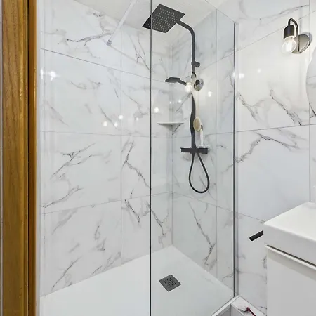 Climatisé Avec Solarium - 6 Pers. - Fr-1-326-875 *